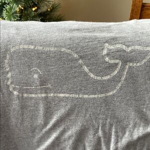 Vineyard Vines Gray Long Sleeve Tee with Whale Design